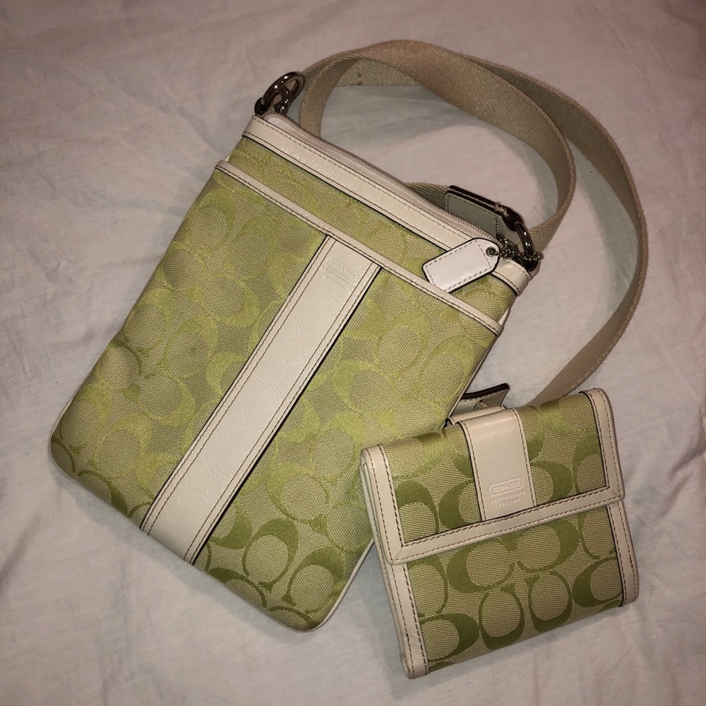 Coach Kitt Messanger Crossbody and Wallet Lime